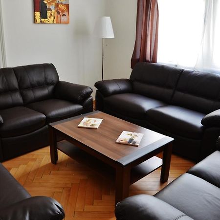 Apartment In The Heart Of ปราก ภายนอก รูปภาพ